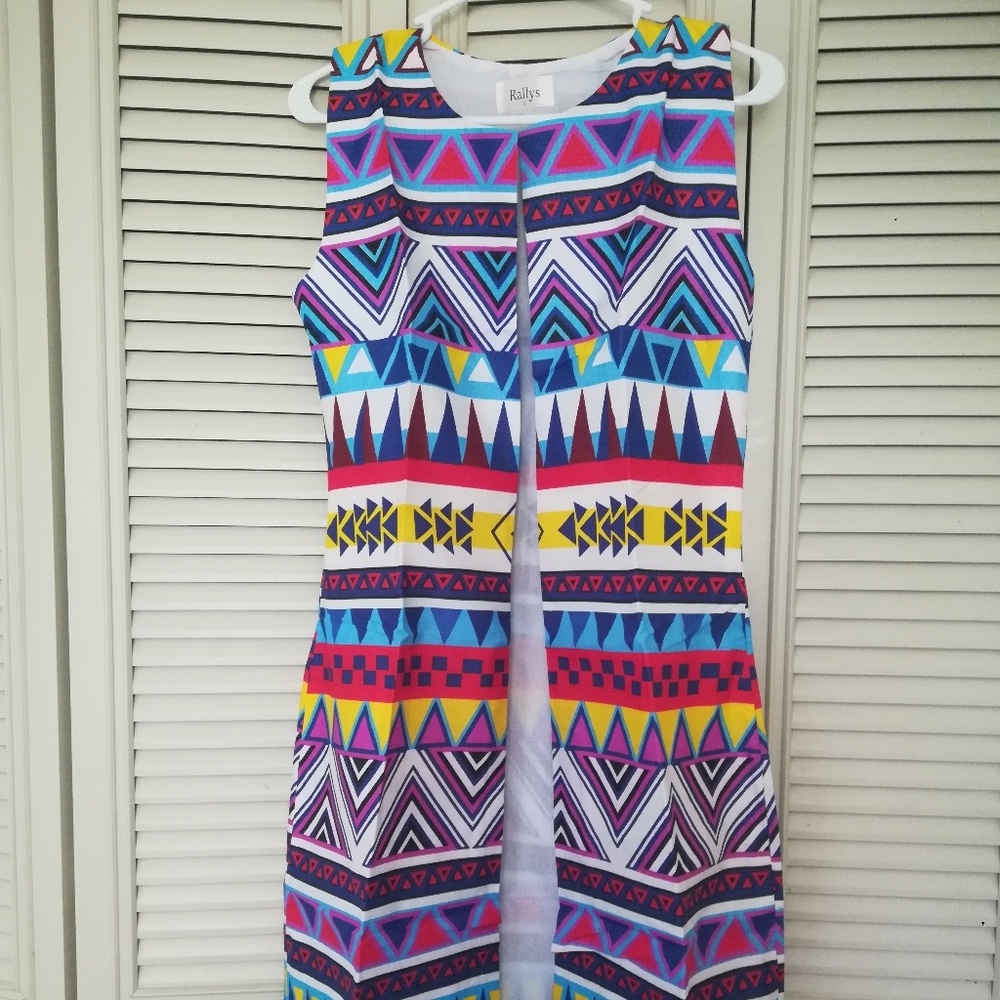 Abstract print sleeveless kimono, African print